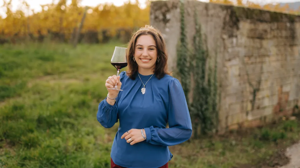 Pfälzische Weinkönigin 2025/2026 Anna Antonia Cölsch